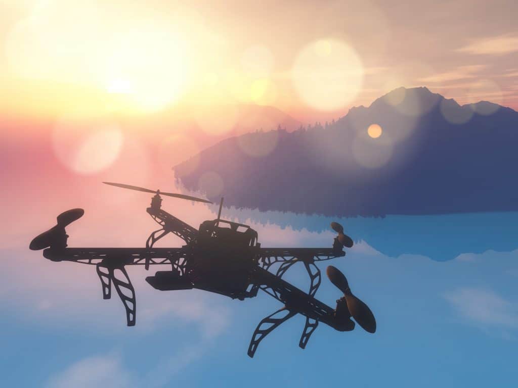 drone sobrevoando paisagem