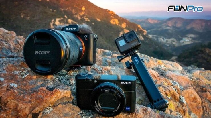 Câmeras Sony e GoPro na montanha