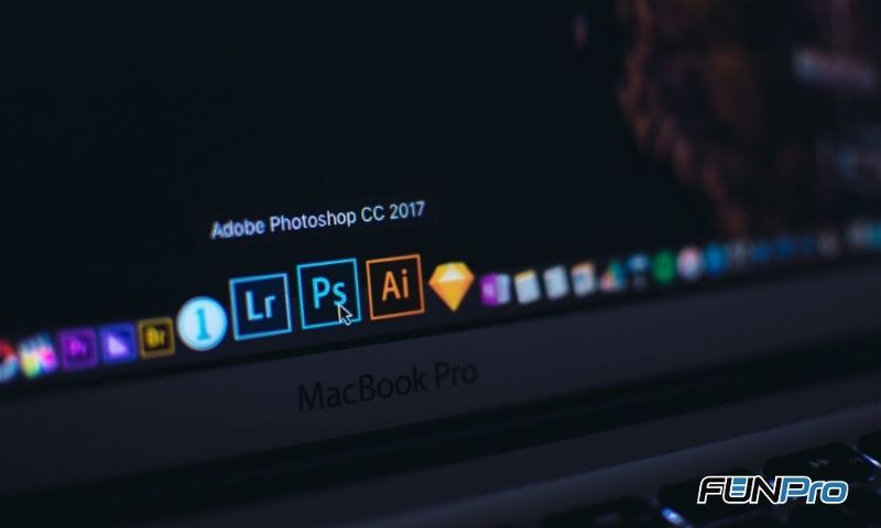 Imagem da tela de um computador mostrando as ferramentas do Adobe